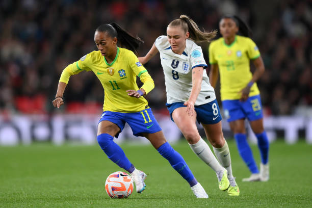 直以来秉承 直以来秉承